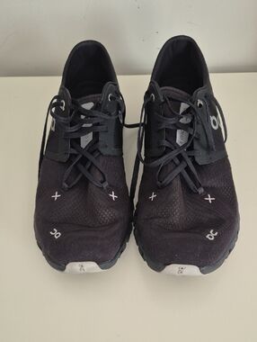 On Running Cloud X3 Men's Black Athletic Cross Trainer Sneakers - SIZE 12